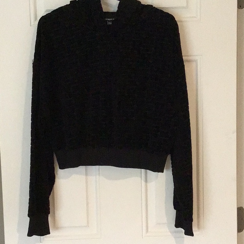 A GREAT LOOKING VELVET HOODIE